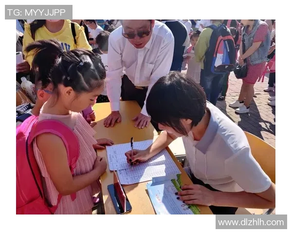 足球明星退役后的新生活探索与挑战:从绿茵场到人生新篇章